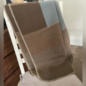 Peruvian Baby Alpaca Shawl